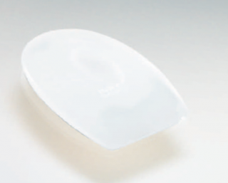 heel wedge with spur recess